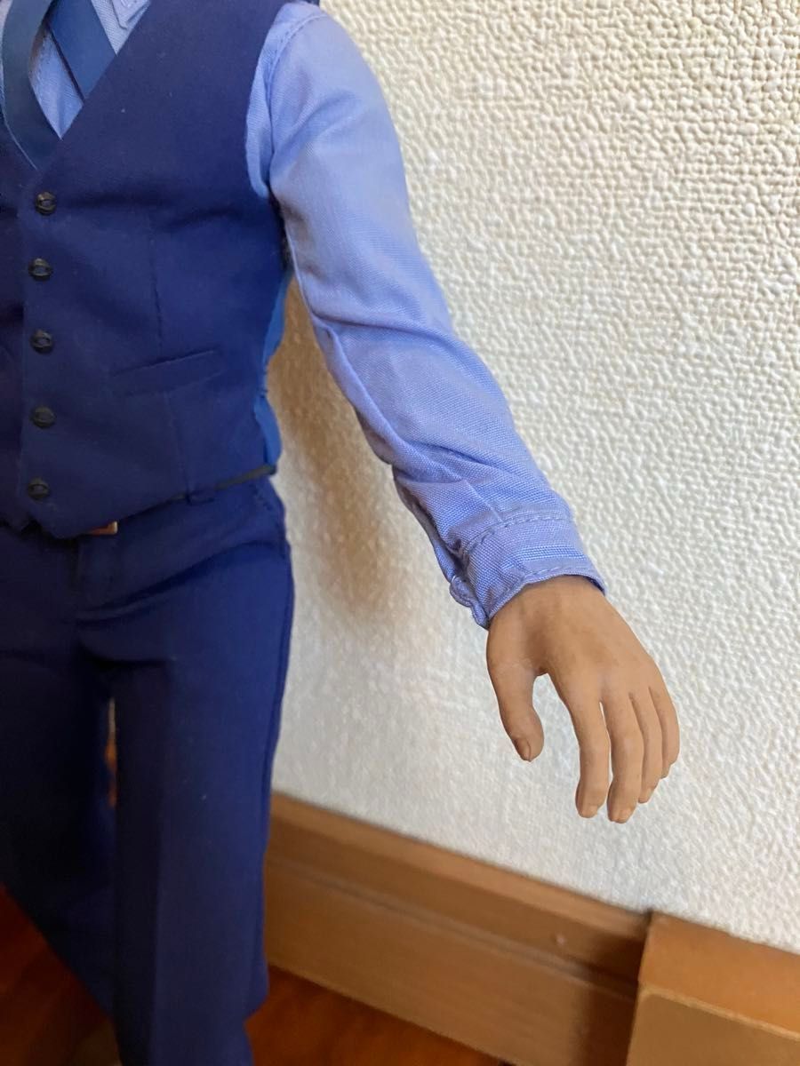 希少】1/6 バットマンVSスーパーマン ブルース・ウェイン ホット 希少】1/6 バットマンVSスーパーマン ブルース・ウェイン ホット