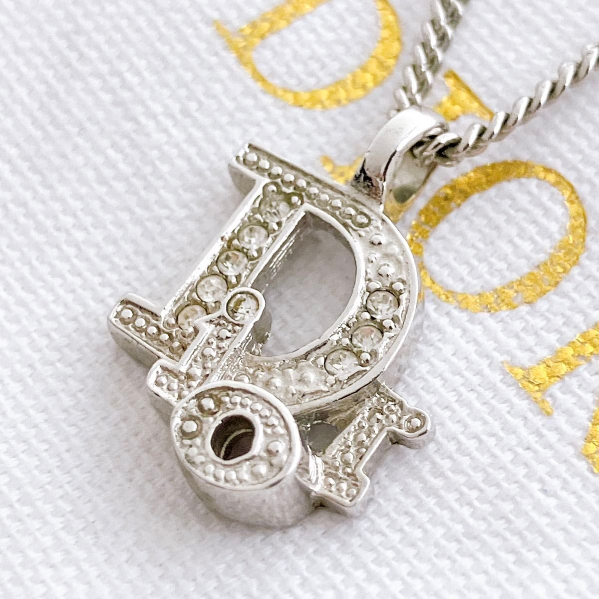 人気品 ディオール dior CD ネックレス シルバー レディース 人気品 ディオール dior CD ネックレス シルバー レディース