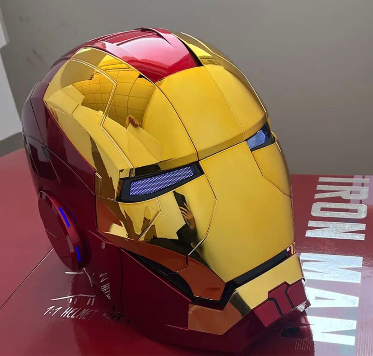 アイアンマンヘルメット自動開閉 音声認識開閉可能 AUTOKING アイアンマンヘルメット自動開閉 音声認識開閉可能 AUTOKING