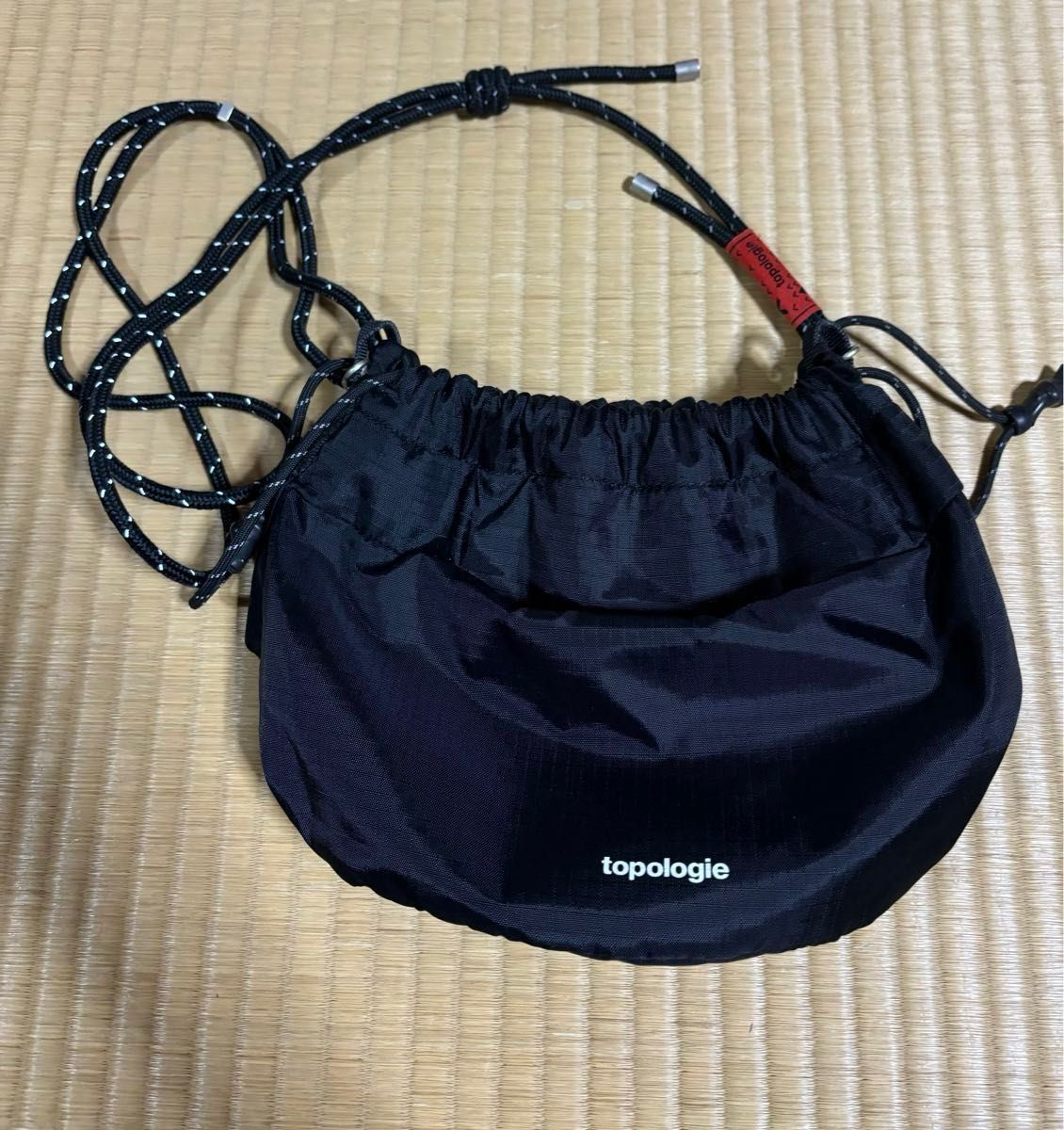 Topologie トポロジー ショルダーバッグ リバーシブルバケット Topologie トポロジー ショルダーバッグ リバーシブルバケット