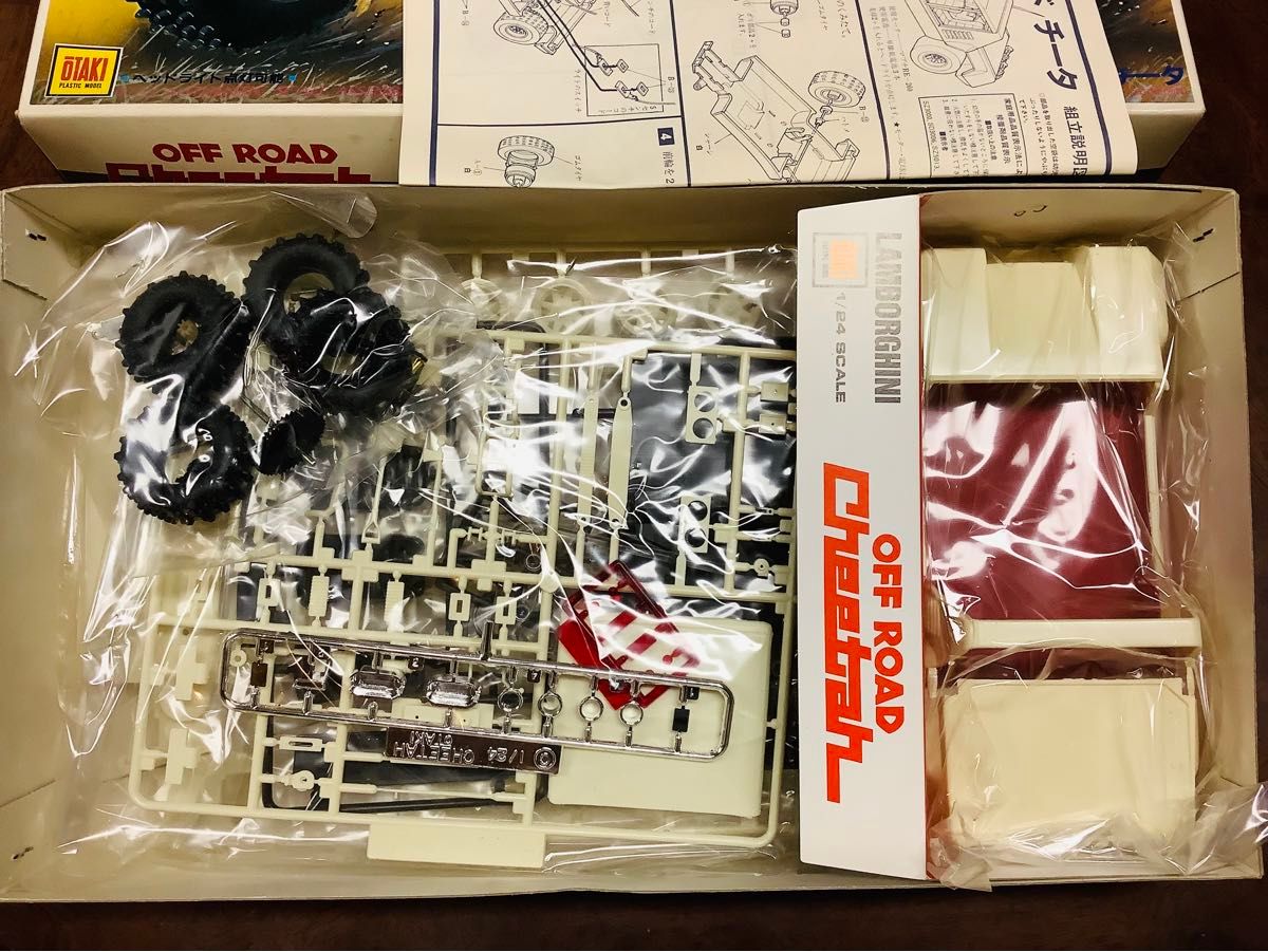 1/24 プラモデル オオタキ ランボルギーニ チーター 未組立 当時 1/24 プラモデル オオタキ ランボルギーニ チーター 未組立 当時
