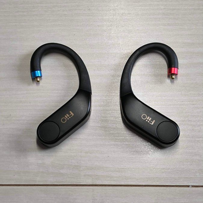 FiiO UTWS5 MMCX ワイヤレスイヤホン リケーブル(2pin変換 FiiO UTWS5 MMCX ワイヤレスイヤホン リケーブル(2pin変換