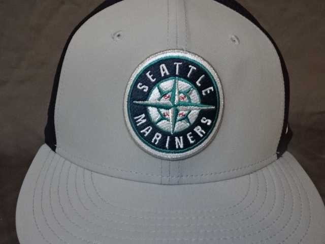 激レア USA購入【Nike】製 【NIKE TRUE】【DRI FIT】 MLBメジャー シアトルマリナーズ 【Seattle Mariners】ロゴ刺繍入りCAP 中古良品