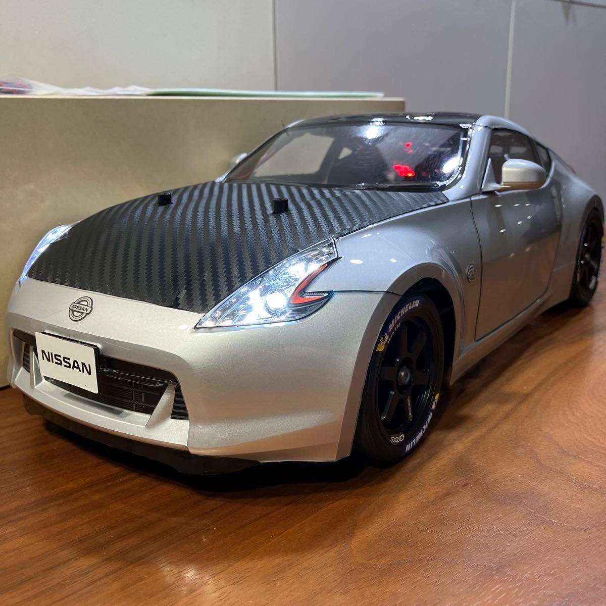 電飾付 SP 1428 ENDLESS Z34 フェアレディZ スペアボディセット 電飾付 SP 1428 ENDLESS Z34 フェアレディZ スペアボディセット