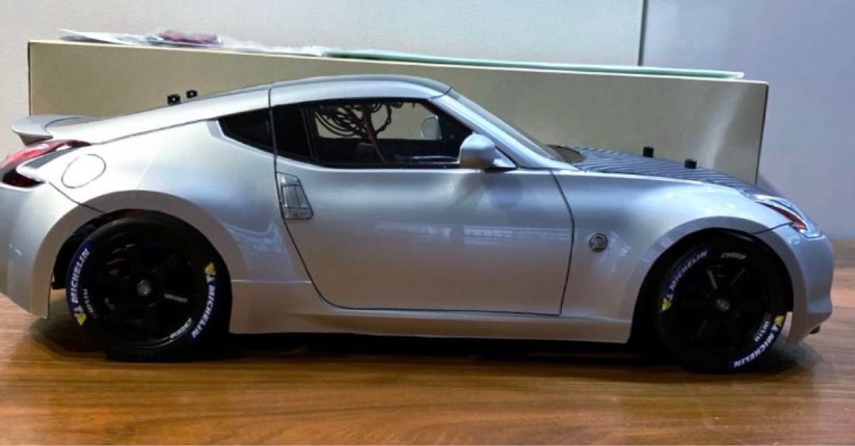 電飾付 SP 1428 ENDLESS Z34 フェアレディZ スペアボディセット 電飾付 SP 1428 ENDLESS Z34 フェアレディZ スペアボディセット
