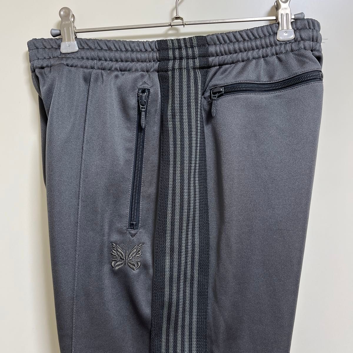 Needles(ニードルズ)417別注トラックパンツ グレー XS|Yahoo Needles(ニードルズ)417別注トラックパンツ グレー XS|Yahoo