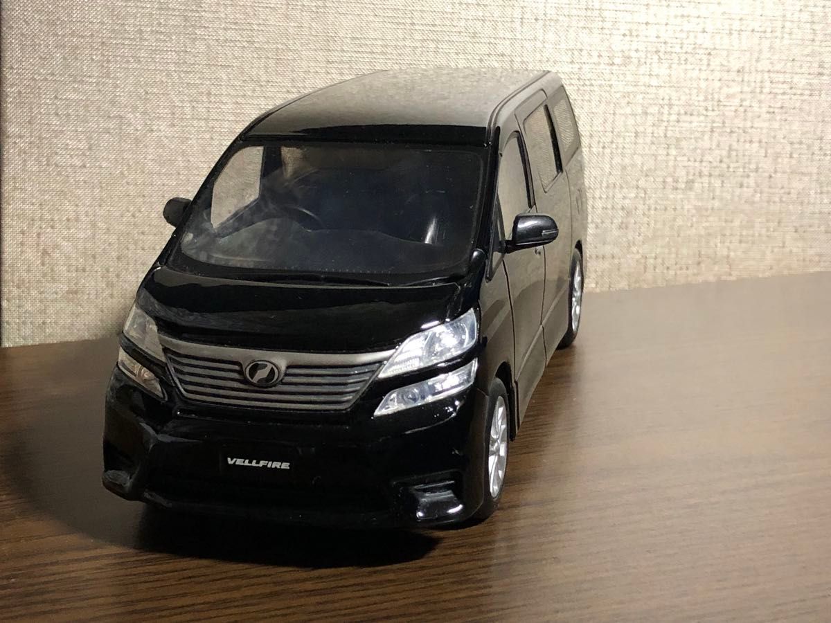 1/24 トヨタ特注 ヴェルファイア 20系前期型 3 5Z Gエディション 1/24 トヨタ特注 ヴェルファイア 20系前期型 3 5Z Gエディション