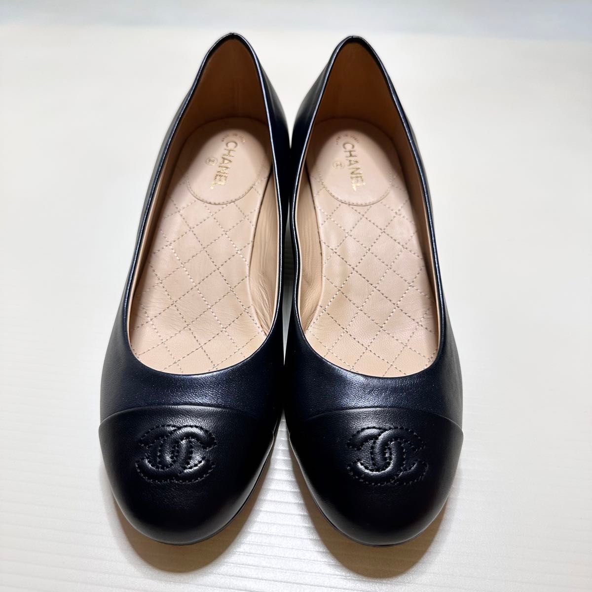 CHANEL シャネル ポインテッドトゥ パンプス 靴 フラット CHANEL シャネル ポインテッドトゥ パンプス 靴 フラット