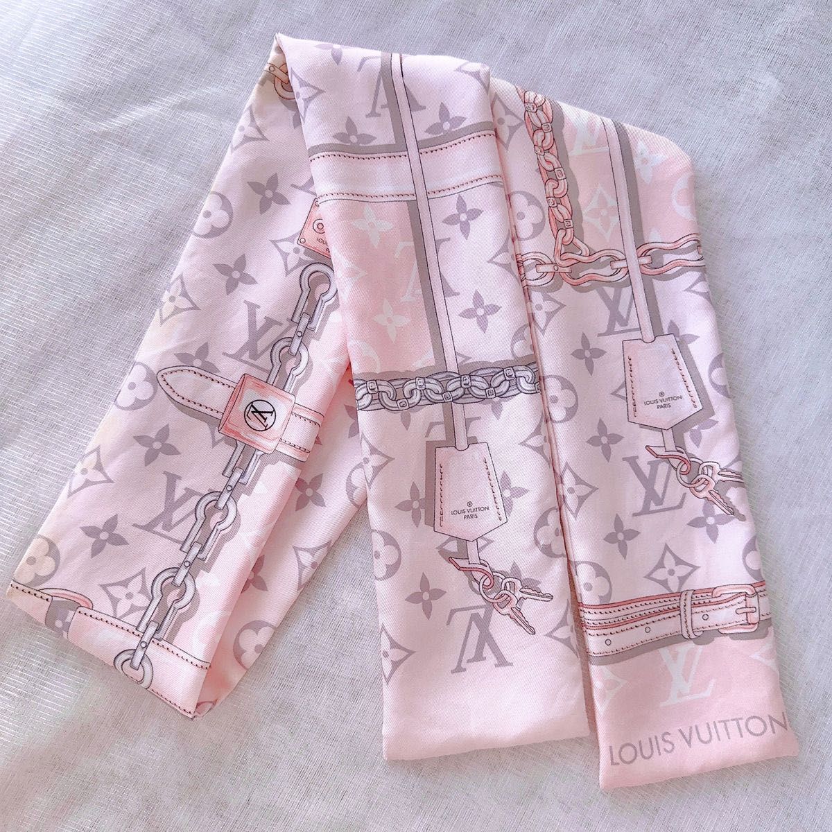 LOUIS VUITTON ルイヴィトン バンドー モノグラム スカーフ LOUIS VUITTON ルイヴィトン バンドー モノグラム スカーフ