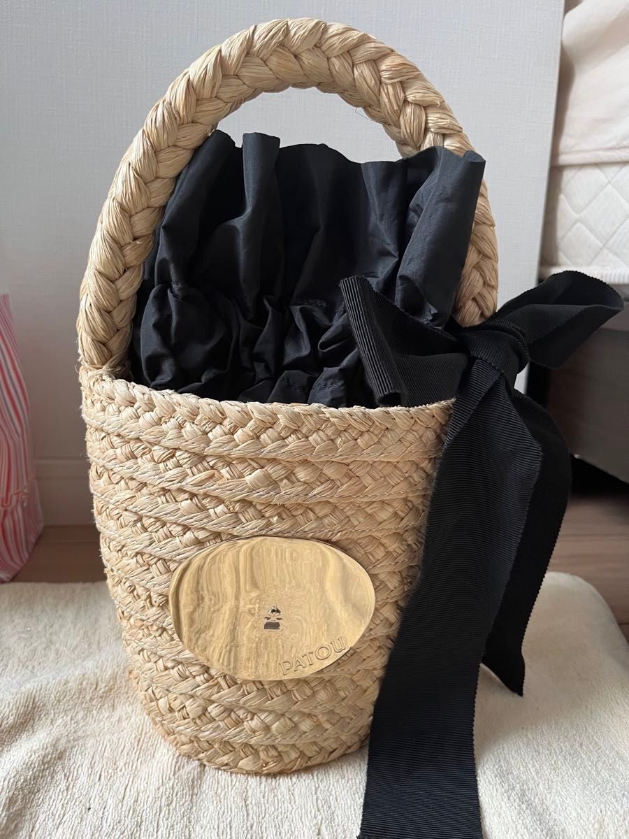 お値下げ 新品 PATOU パトゥ ラフィア アイコニック バケット お値下げ 新品 PATOU パトゥ ラフィア アイコニック バケット