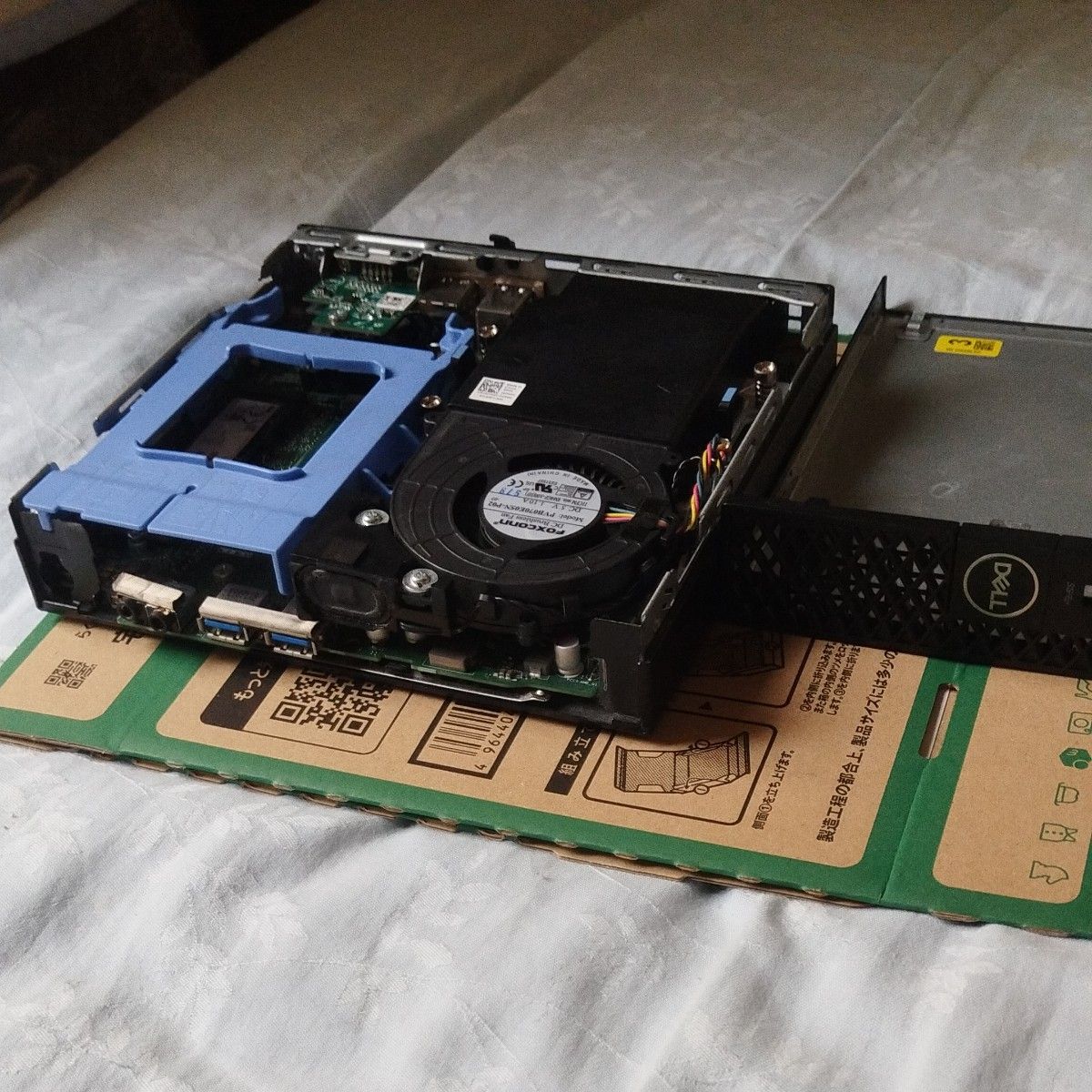 DELL Optiplex 3060 Micro Celeron G4900T DDR4 8GB M 2 SSD DELL Optiplex 3060 Micro Celeron G4900T DDR4 8GB M 2 SSD