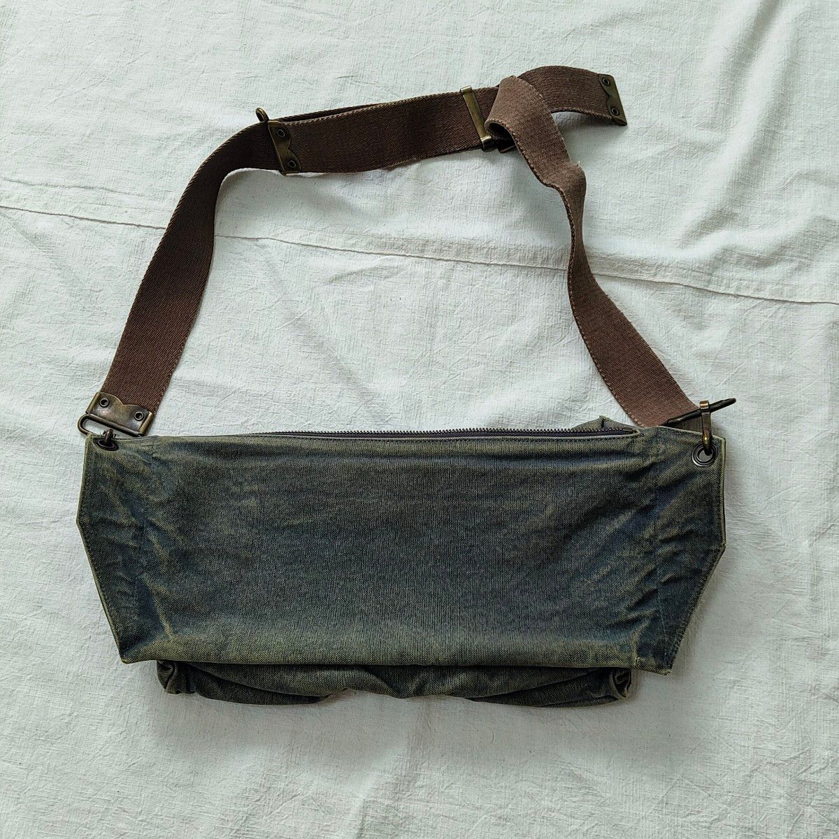 DRIES VAN NOTEN(ドリスヴァンノッテン) レザー使いショルダー DRIES VAN NOTEN(ドリスヴァンノッテン) レザー使いショルダー