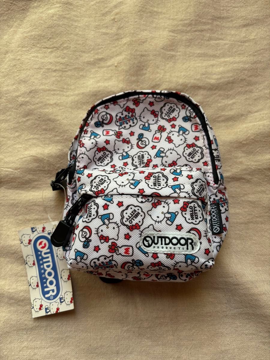 OUTDOOR×ハローキティ リュック型ペンポーチ 小物入れ レトロ OUTDOOR×ハローキティ リュック型ペンポーチ 小物入れ レトロ