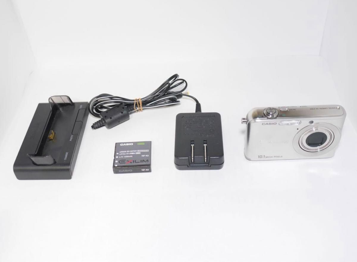 CASIO EXILIM EX-Z1000 シルバー カシオ コンパクトデジタル CASIO EXILIM EX-Z1000 シルバー カシオ コンパクトデジタル