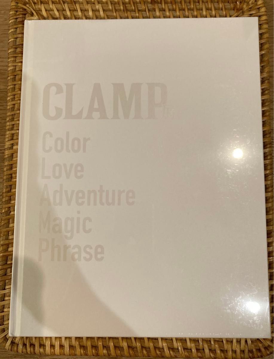 交換無料! CLAMP展 公式図録 新品未開封|Yahoo!フリマ(旧PayPayフリマ) イラスト集、原画集