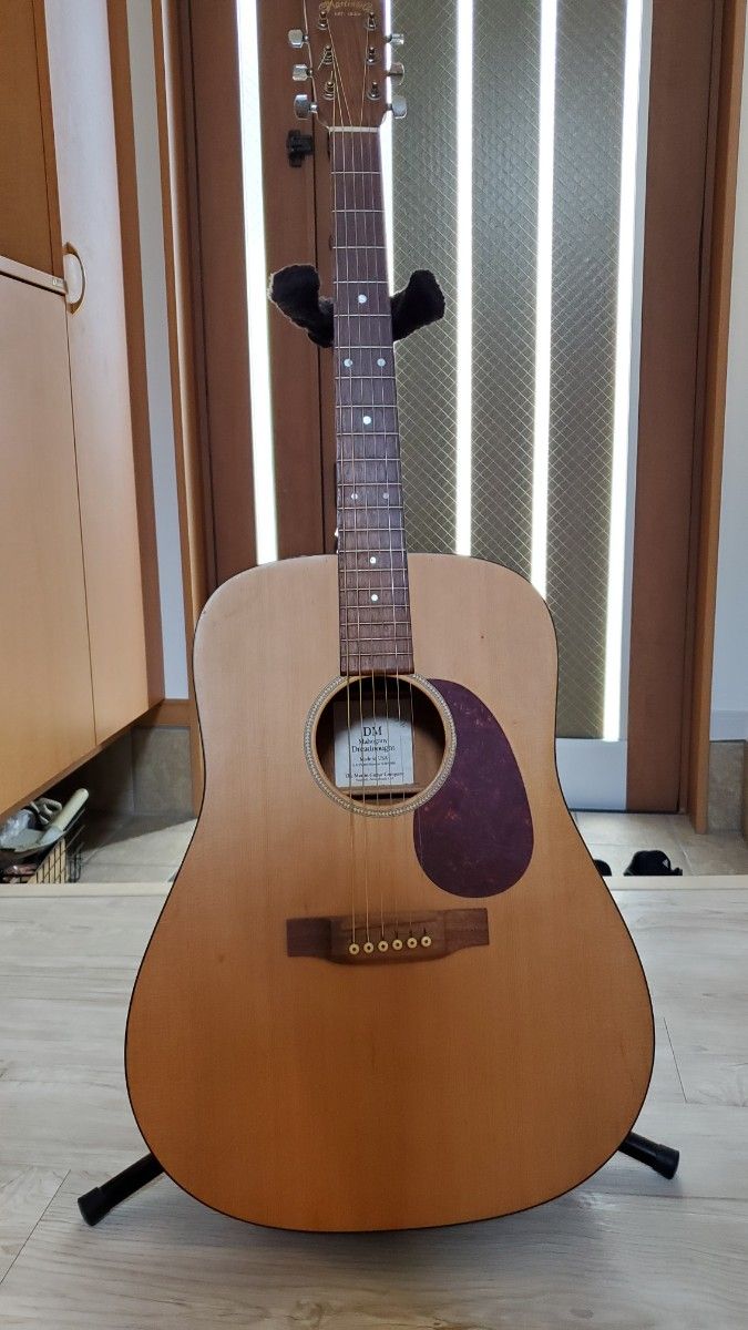 Martin アコースティックギター DM USA 直接手渡し希望