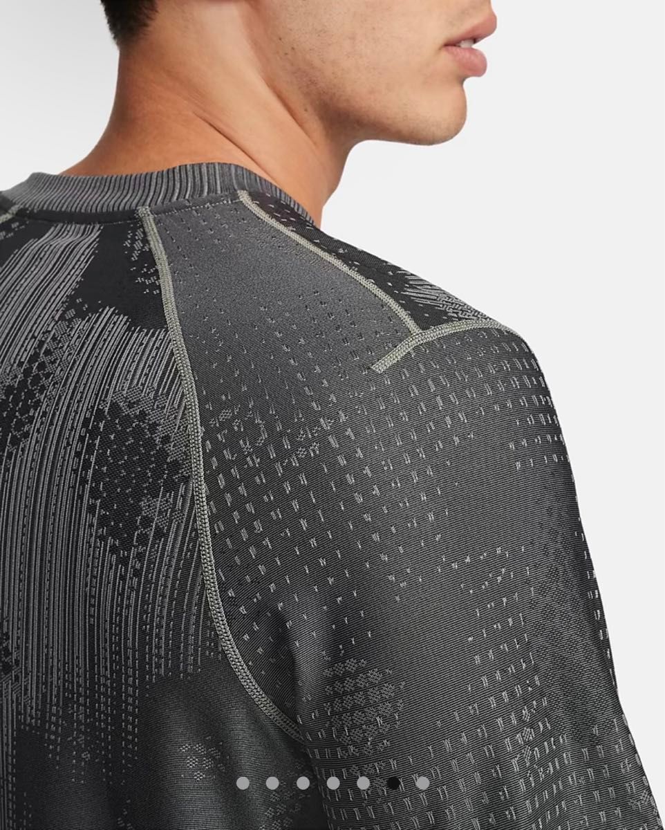 ナイキ A P S メンズ Dri-FIT ADVショートスリーブバーサタイル ナイキ A P S メンズ Dri-FIT ADVショートスリーブバーサタイル