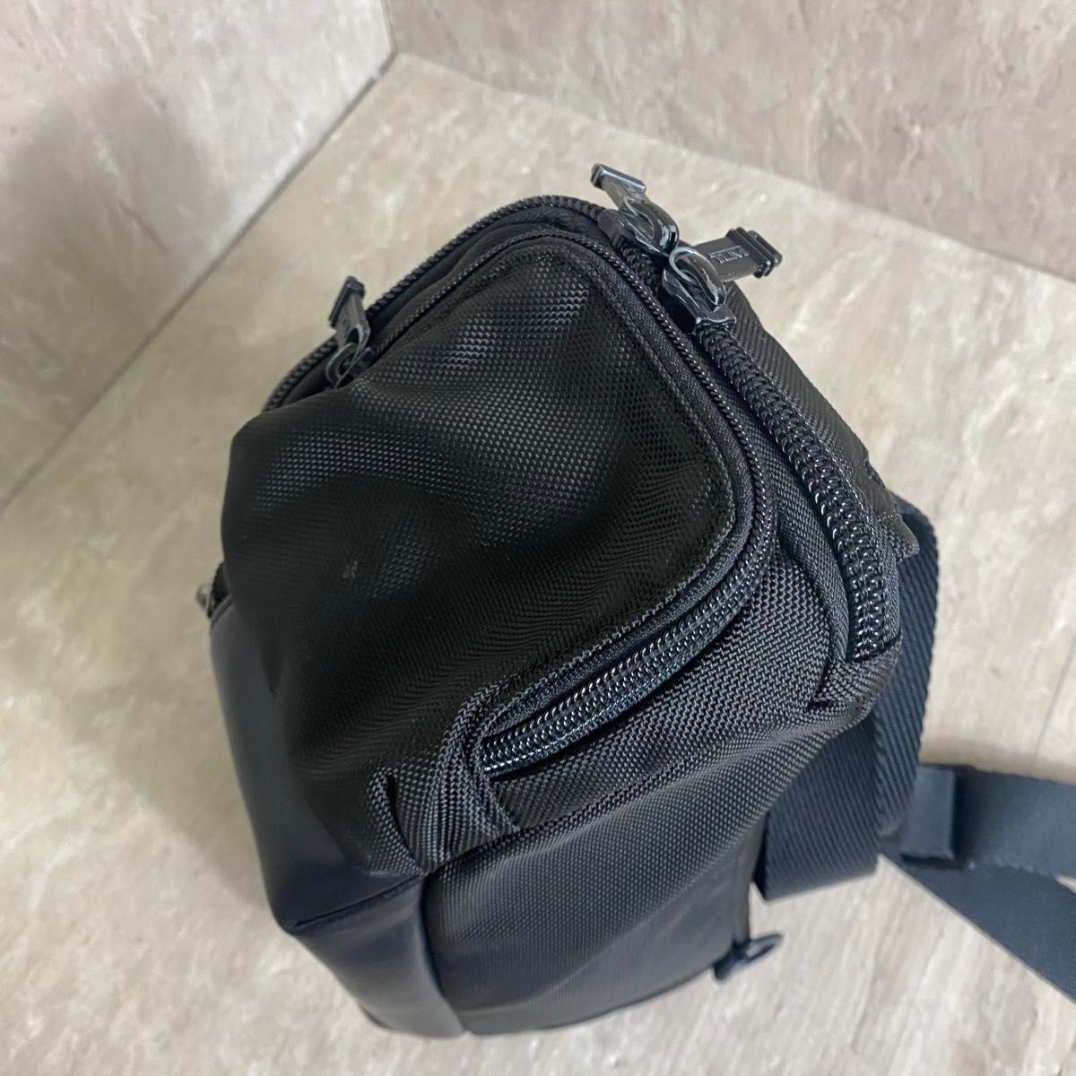 TUMI トゥミ ケリー スリング ボディバッグ バリスティック TUMI トゥミ ケリー スリング ボディバッグ バリスティック