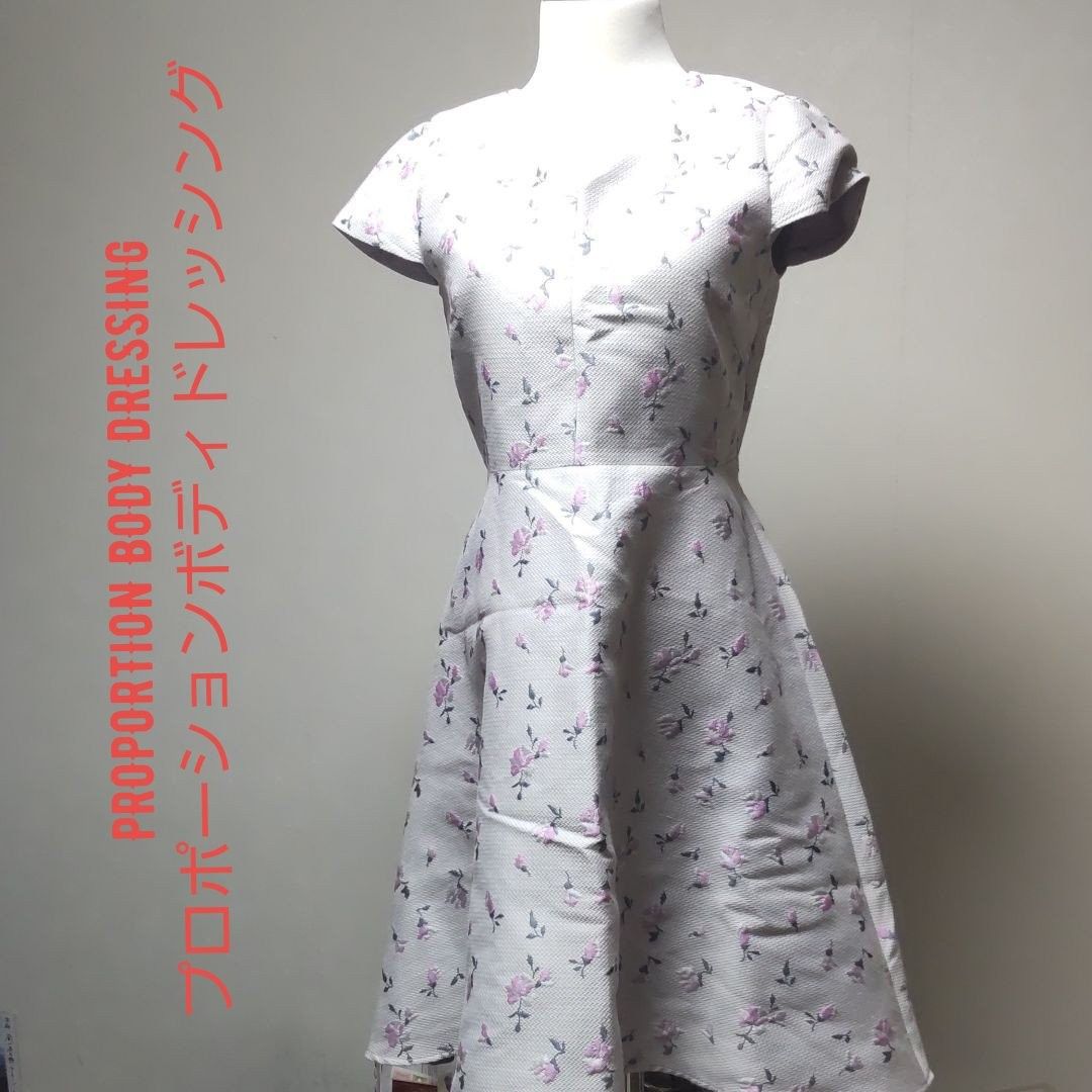 PROPORTION BODY DRESSING プロポーションボディドレッシング レディース 半袖 ワンピース 花柄 サイズ3
