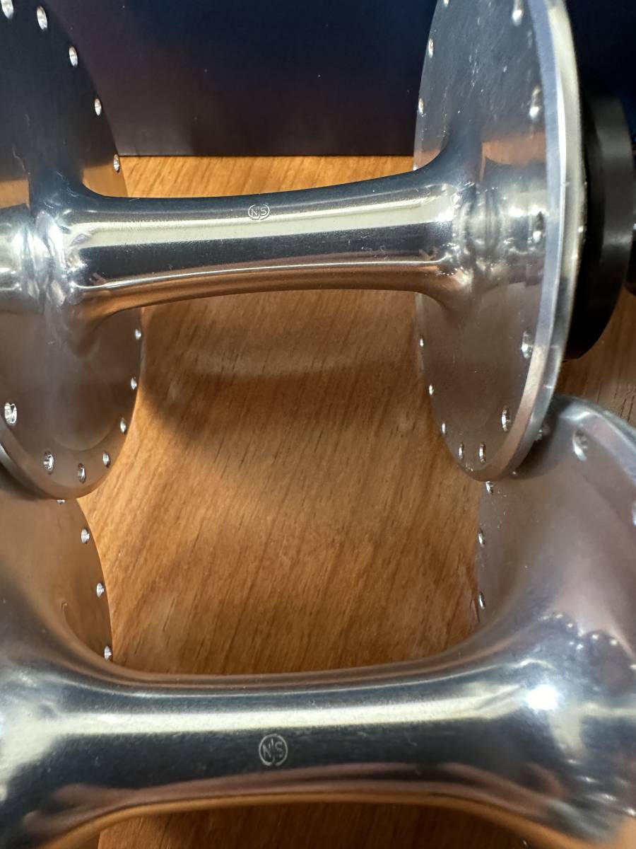 未使用品】SHIMANO DURA-ACE シマノ デュラエース ハブ前後 未使用品】SHIMANO DURA-ACE シマノ デュラエース ハブ前後