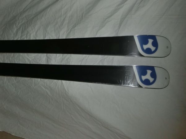 Yahoo!オークション - 新品・処分・専用シール付き SKI TRAB Yahoo!オークション - 新品・処分・専用シール付き SKI TRAB