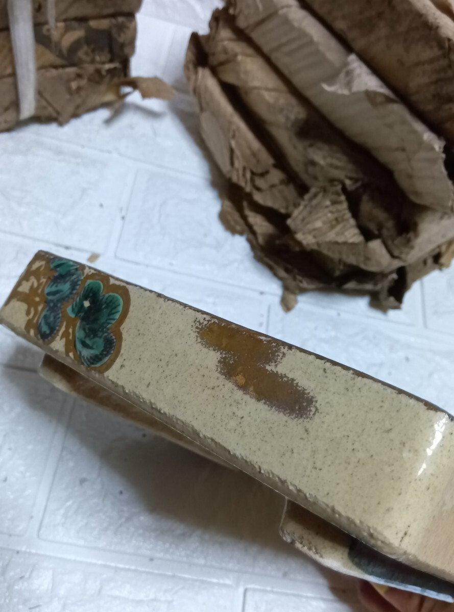 角皿 骨董 陶器 皿 古陶磁 伝統工芸品 飾物 置物 中国美術 16枚 角皿 骨董 陶器 皿 古陶磁 伝統工芸品 飾物 置物 中国美術 16枚