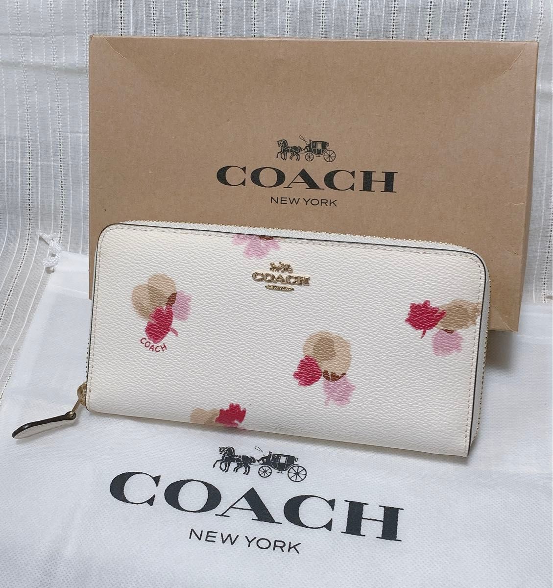 COACH 長財布 ラウンドファスナー 花柄(新品/未使用)|Yahoo COACH 長財布 ラウンドファスナー 花柄(新品/未使用)|Yahoo