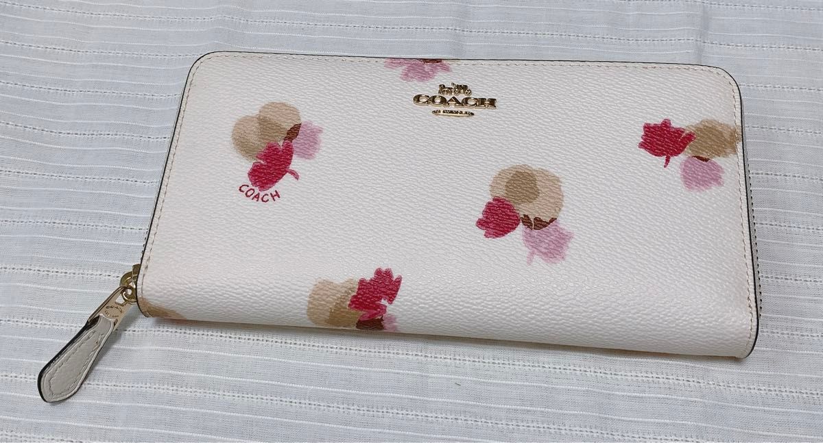 COACH 長財布 ラウンドファスナー 花柄(新品/未使用)|Yahoo COACH 長財布 ラウンドファスナー 花柄(新品/未使用)|Yahoo