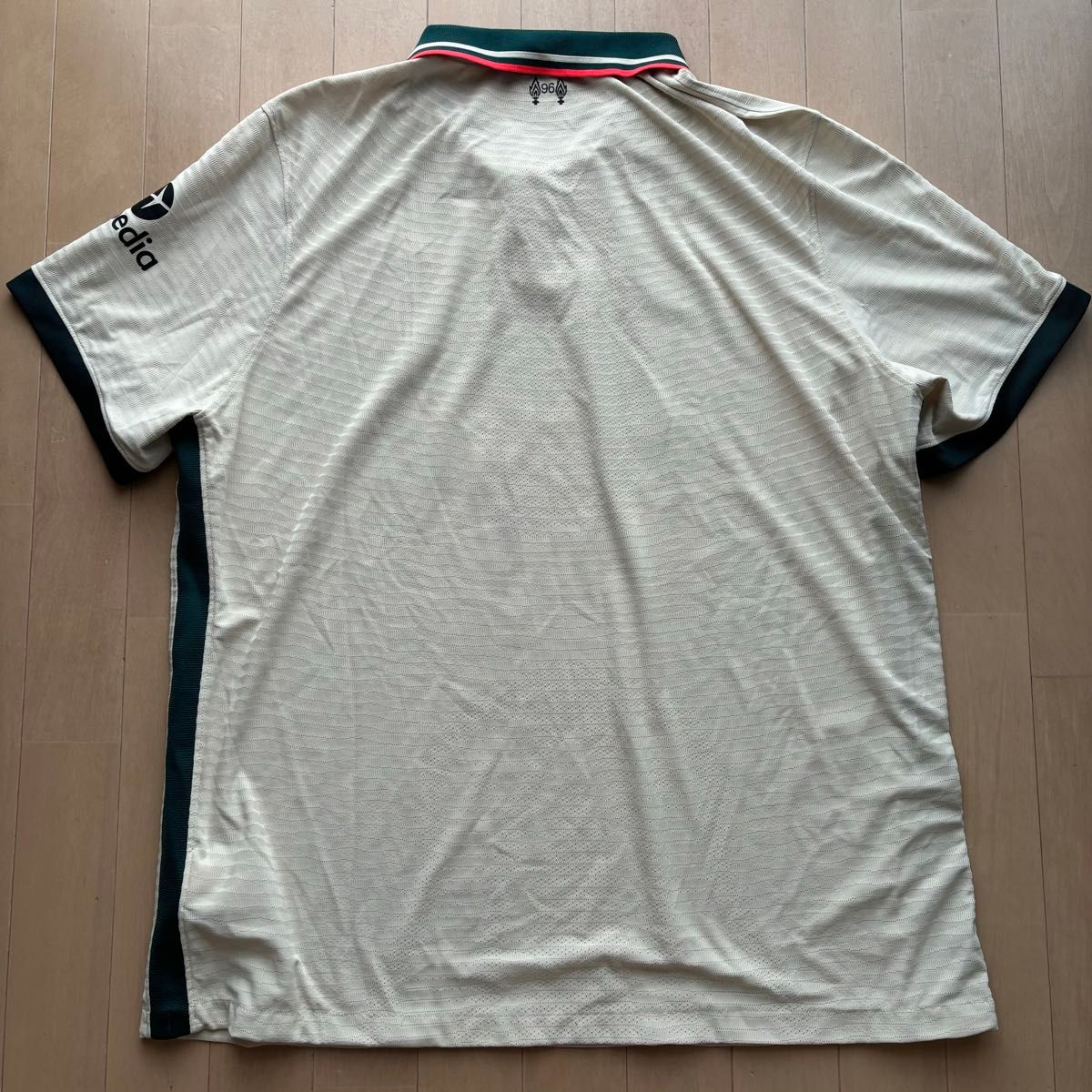 美品】NIKE ナイキ 21/22 リバプール アウェイ オーセンティック 美品】NIKE ナイキ 21/22 リバプール アウェイ オーセンティック