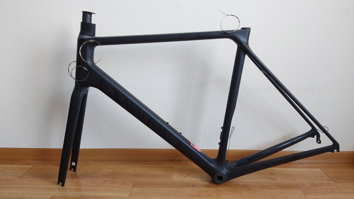 新品同様 CANYON キャニオン ULTIMATE CF SL 8.0 フレームセット SIZE:L (58