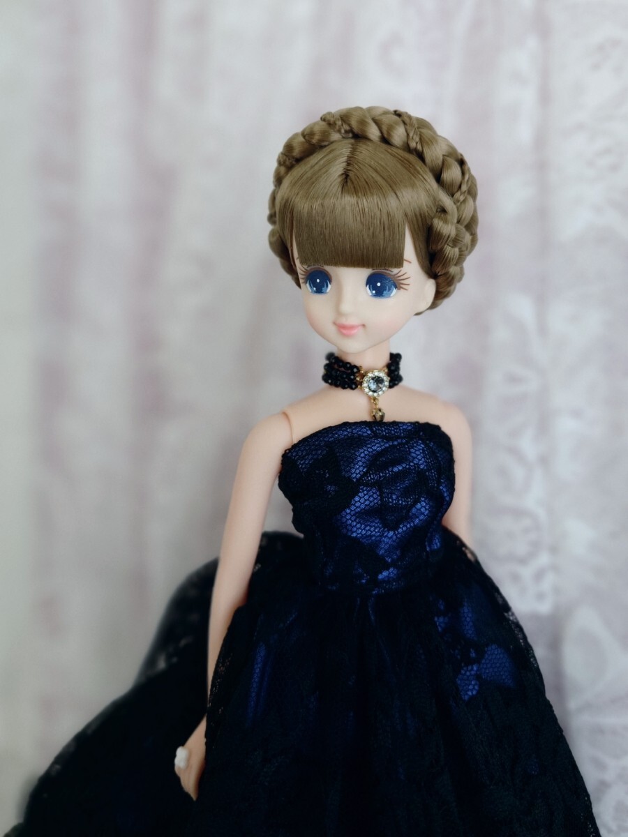 Bibian 比比昂 - No.56 マリーン 人形 本体 ヘアアレンジ Bibian 比比昂 - No.56 マリーン 人形 本体 ヘアアレンジ