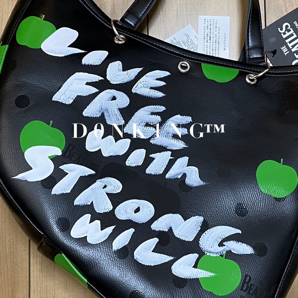 COMME des GARCONS コムデギャルソン 青山限定 BEATLES COMME des GARCONS コムデギャルソン 青山限定 BEATLES