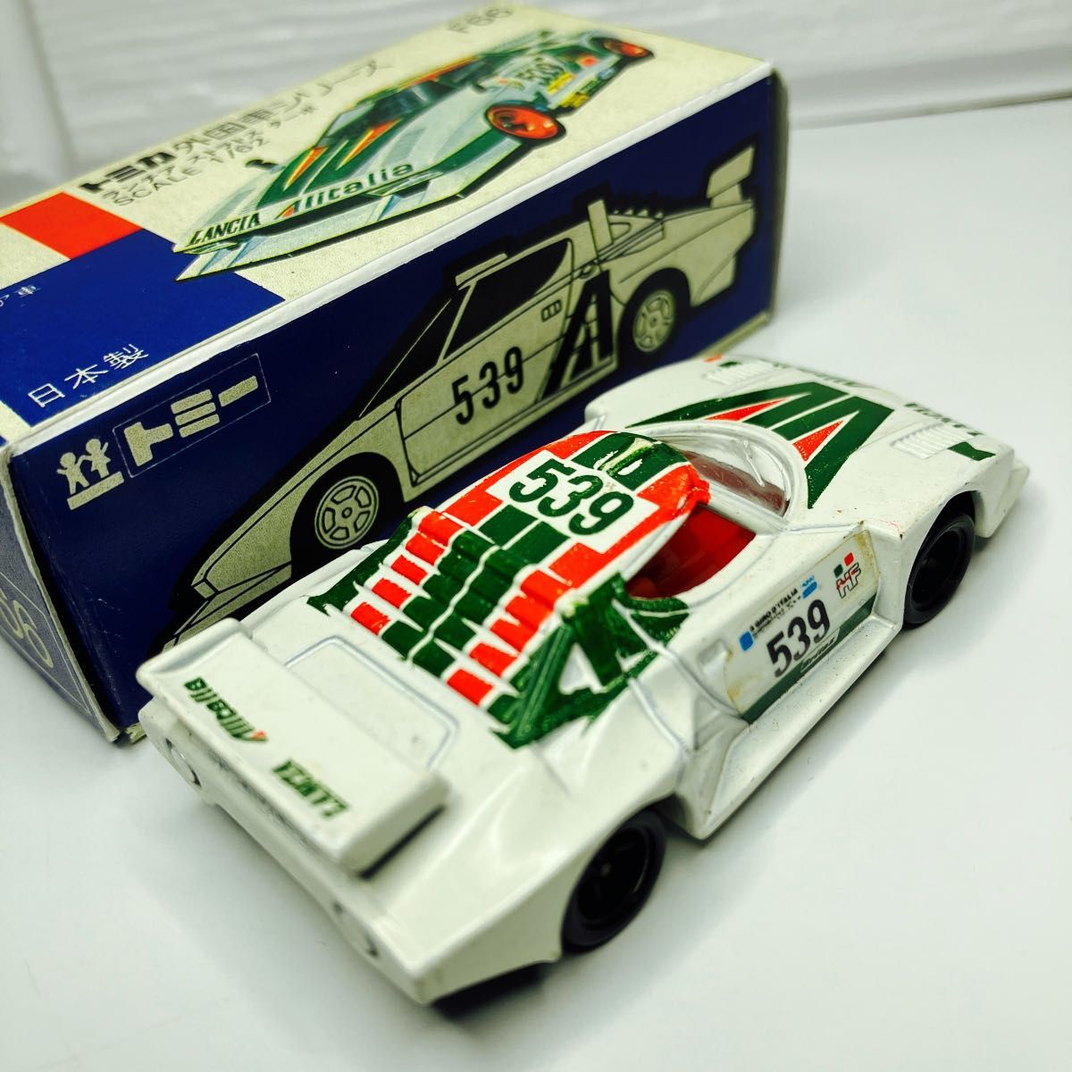注目ブランド 絶版トミカ ランチア ストラトス ターボ 日本製 レアモデル美品 ミニカー