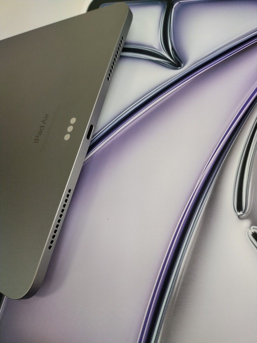 ほぼ新品・美品 Apple 11インチ iPad Air(M2) Wi-Fiモデル ほぼ新品・美品 Apple 11インチ iPad Air(M2) Wi-Fiモデル