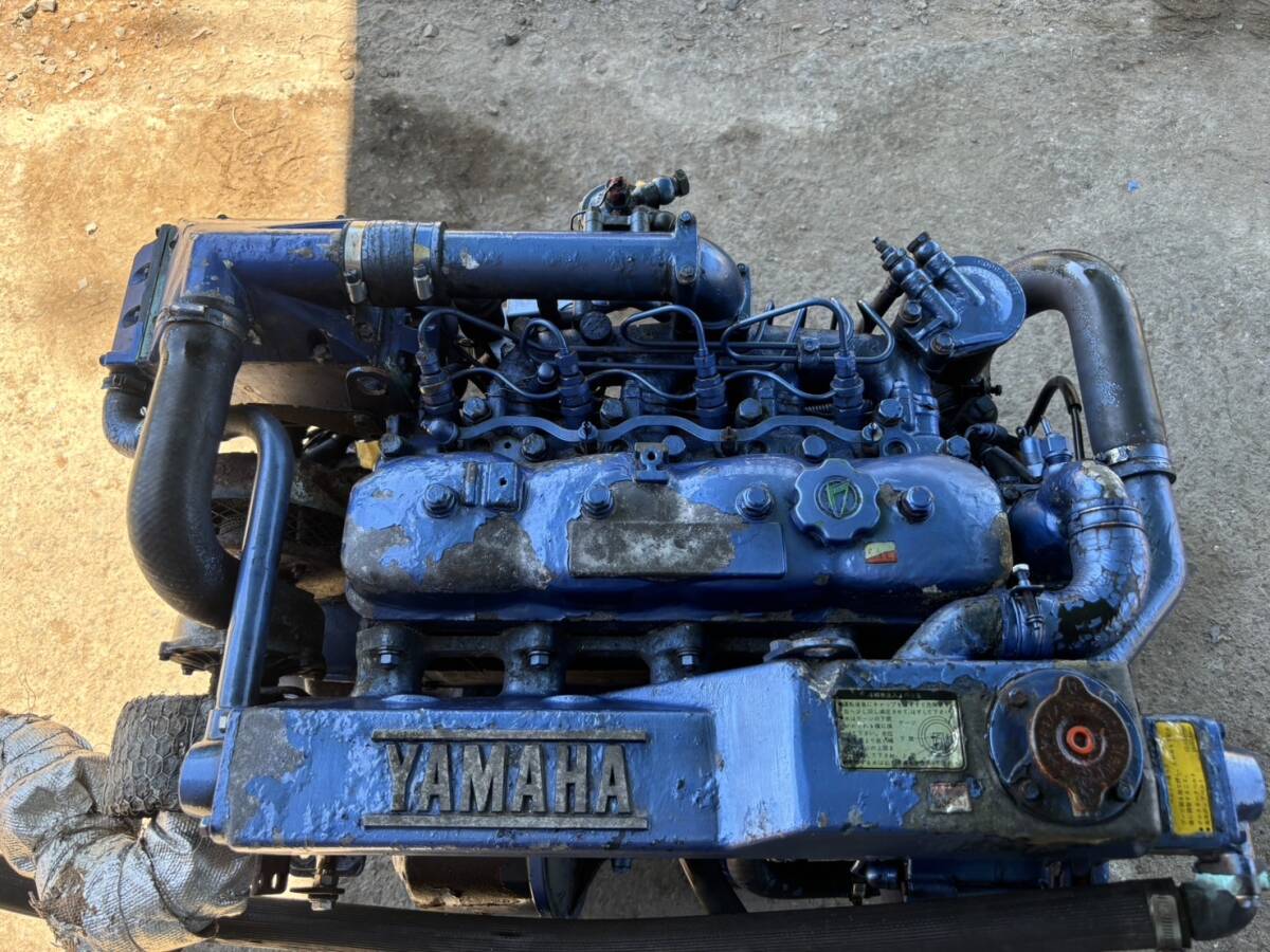 ヤマハ船内機 D340KーJ 80馬力 ドライブ式 実働品 現状渡し ヤマハ船内機 D340KーJ 80馬力 ドライブ式 実働品 現状渡し