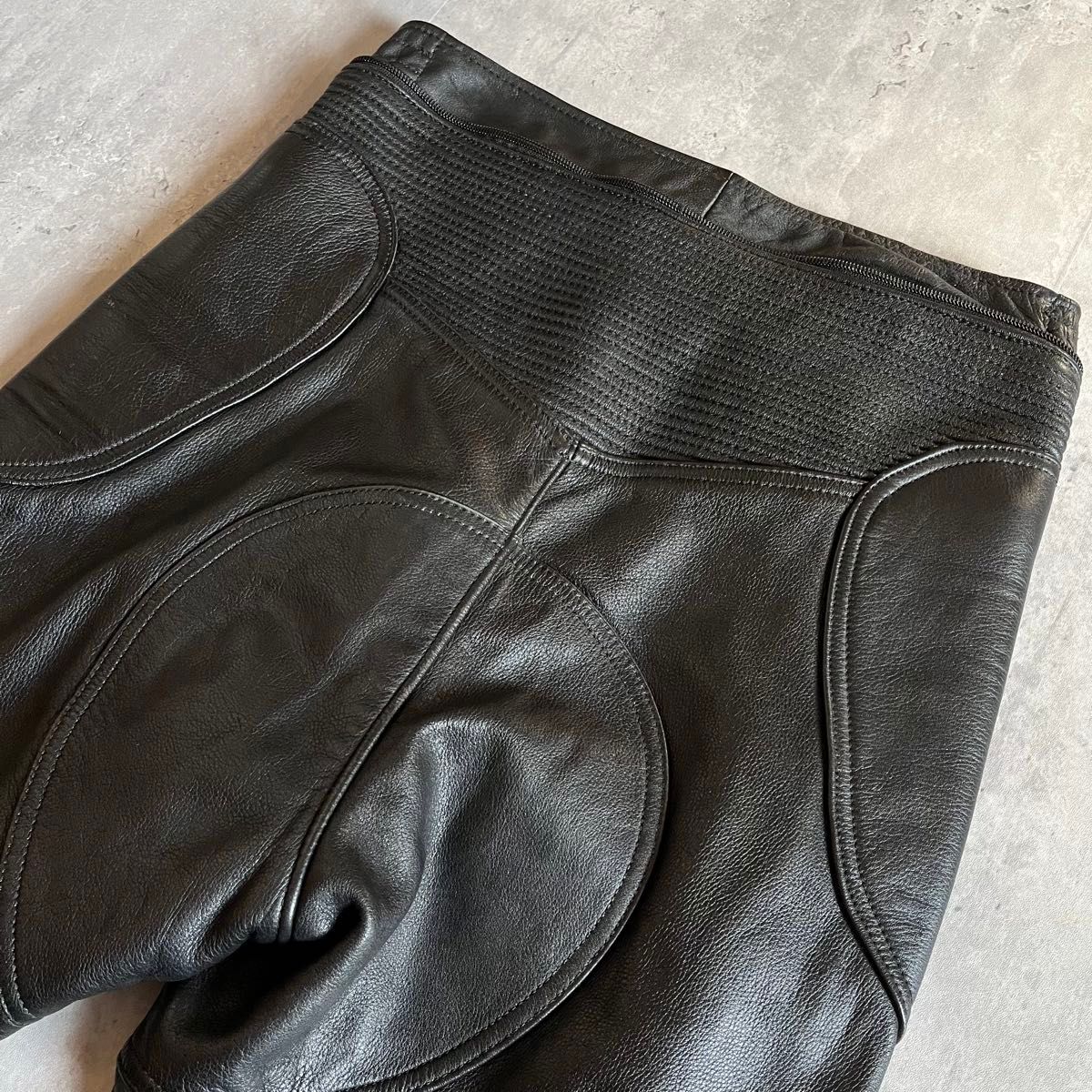 80s vintage】レザーパンツ 本革 膝パッド メッシュ バイカー 80s vintage】レザーパンツ 本革 膝パッド メッシュ バイカー
