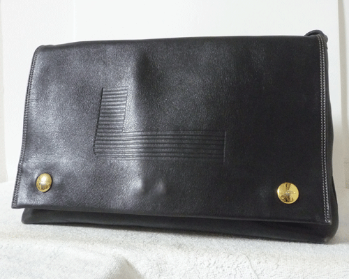 ランセル　LANCEL　レザー　ブラック　黒　斜め掛け　ショルダーバッグ　レディース