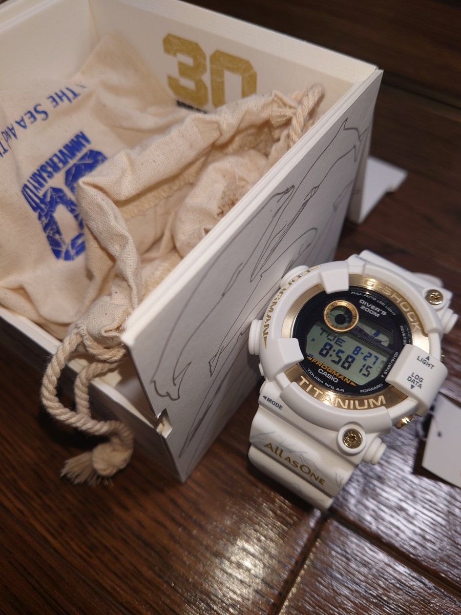 新品/未使用)CASIO カシオ G-SHOCK G-ショック GW-8201K-7JR 新品/未使用)CASIO カシオ G-SHOCK G-ショック GW-8201K-7JR