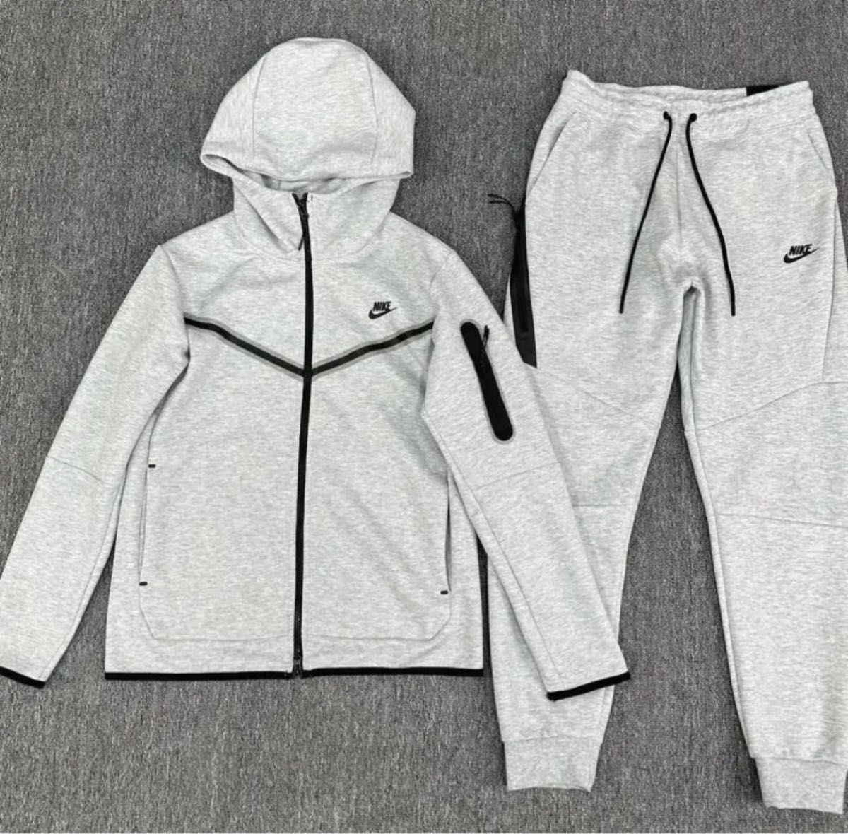 NIKE テックフリース セットアップ ジョガーパンツ フルジッフ NIKE テックフリース セットアップ ジョガーパンツ フルジッフ