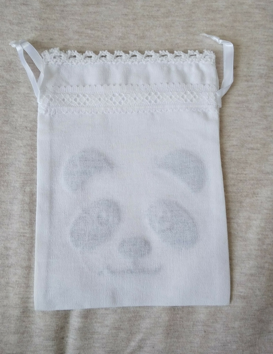 新品 香港 香港購入 パンダ 刺繍 巾着 小 panda Hongkong 小物入れ ポーチ 旅行_画像3