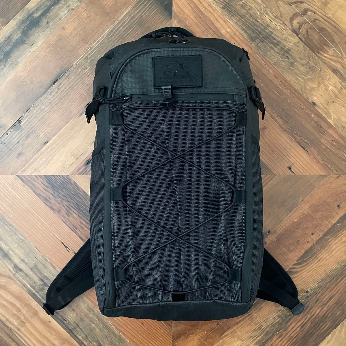 ULA Equipment DRAGONFLY ULTRA Black 30L ドラゴンフライ ULA Equipment DRAGONFLY ULTRA Black 30L ドラゴンフライ