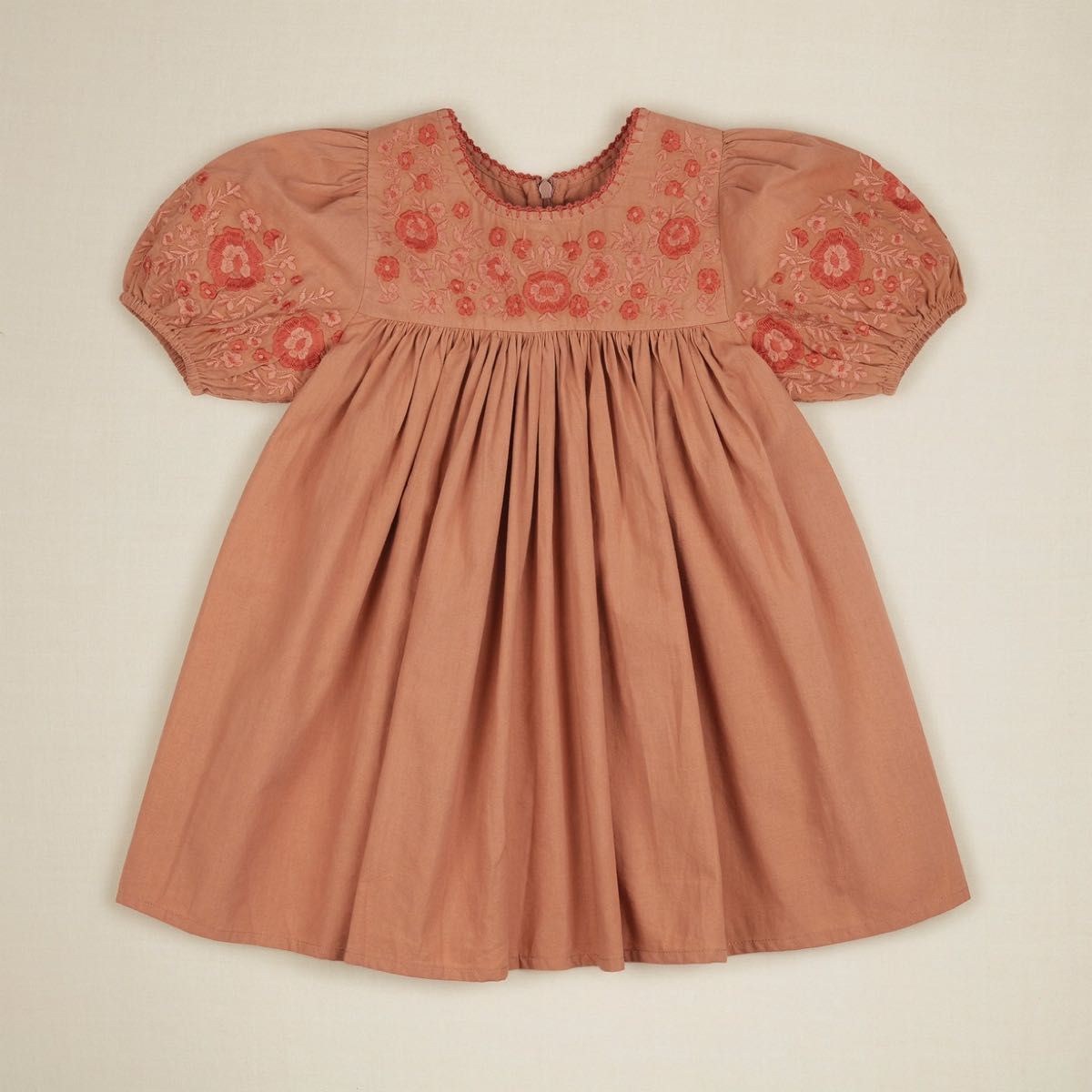 新品 Apolina Kids Bess Dress ワンピース ドレス アポリナ 刺繍 新品 Apolina Kids Bess Dress ワンピース ドレス アポリナ 刺繍