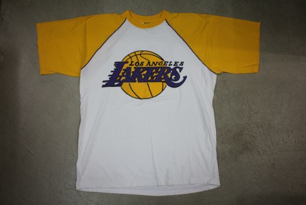 【古着 NBA LOS ANGELES LAKERS ロゴプリント Tシャツ白XL】バスケットロサンゼルスレイカーズKOBEBRYANTコービーブライアント追悼 8325_画像2