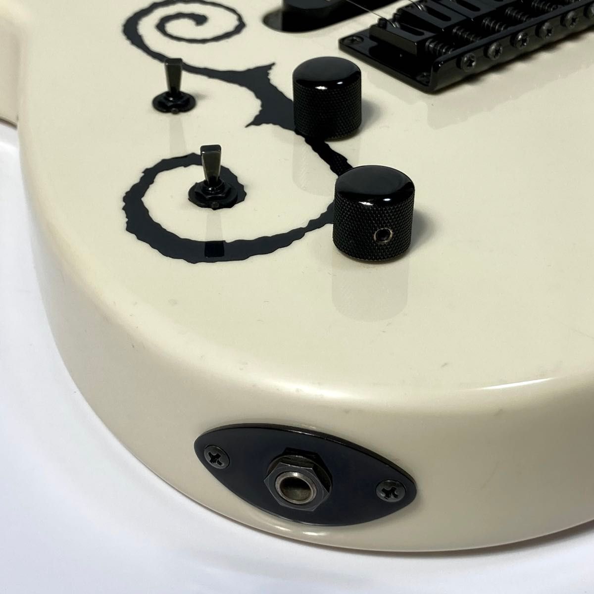 FERNANDES エレキギター BT-120MM LH 今井寿モデル 白マイマイ FERNANDES エレキギター BT-120MM LH 今井寿モデル 白マイマイ