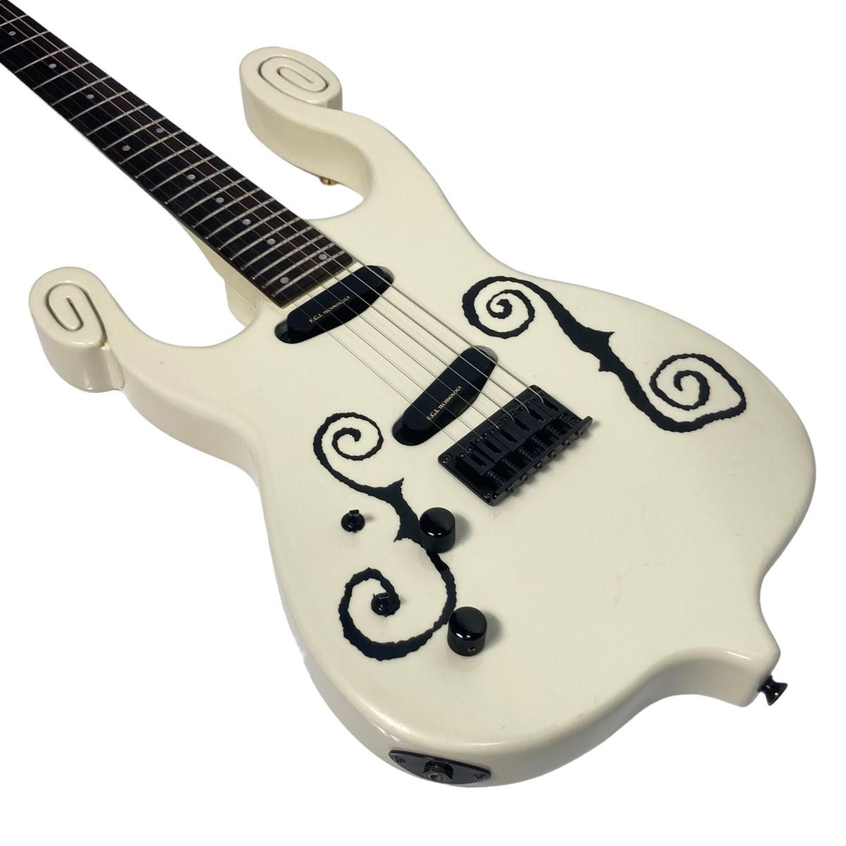 FERNANDES エレキギター BT-120MM LH 今井寿モデル 白マイマイ FERNANDES エレキギター BT-120MM LH 今井寿モデル 白マイマイ