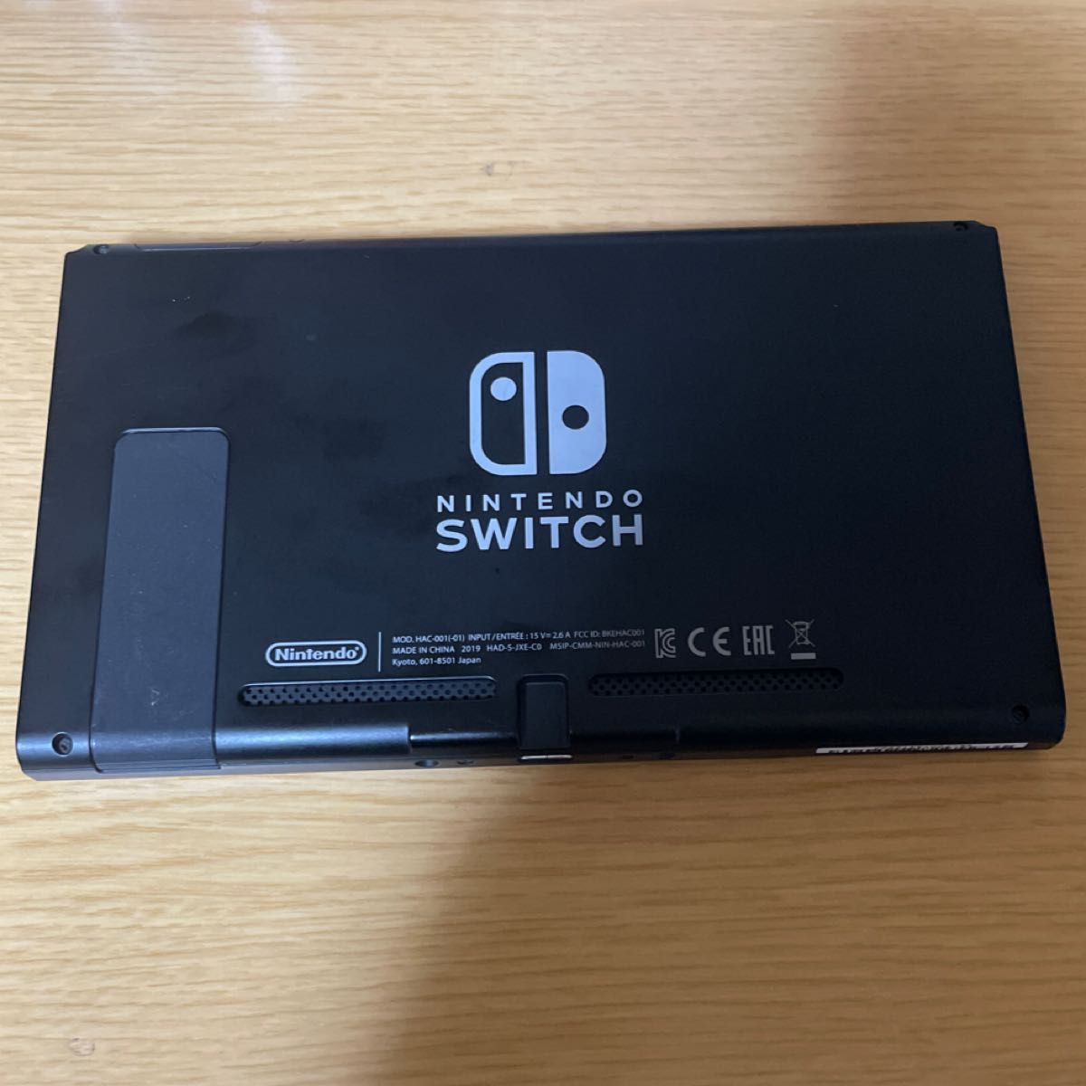 美品】Nintendo Switch 2019年製 新型 本体のみ|Yahoo!フリマ 美品】Nintendo Switch 2019年製 新型 本体のみ|Yahoo!フリマ