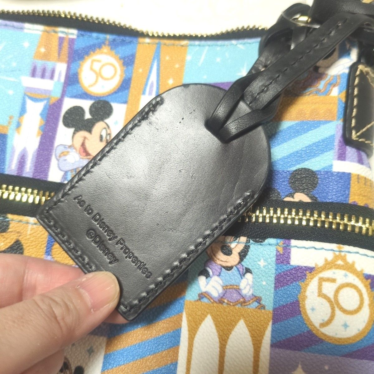 ディズニー WDW 50周年 ドゥーニーアンドバークショルダーバッグ ディズニー WDW 50周年 ドゥーニーアンドバークショルダーバッグ
