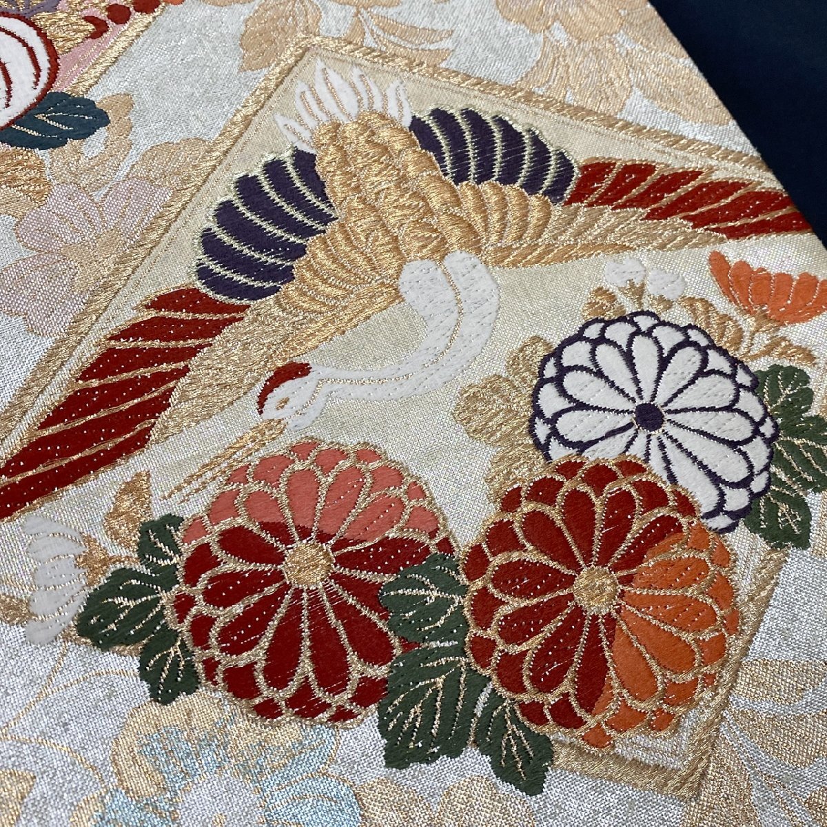 着物月花 艶やかな風景の袋帯 未使用品 六通柄 正絹 金糸|女性 着物月花 艶やかな風景の袋帯 未使用品 六通柄 正絹 金糸|女性