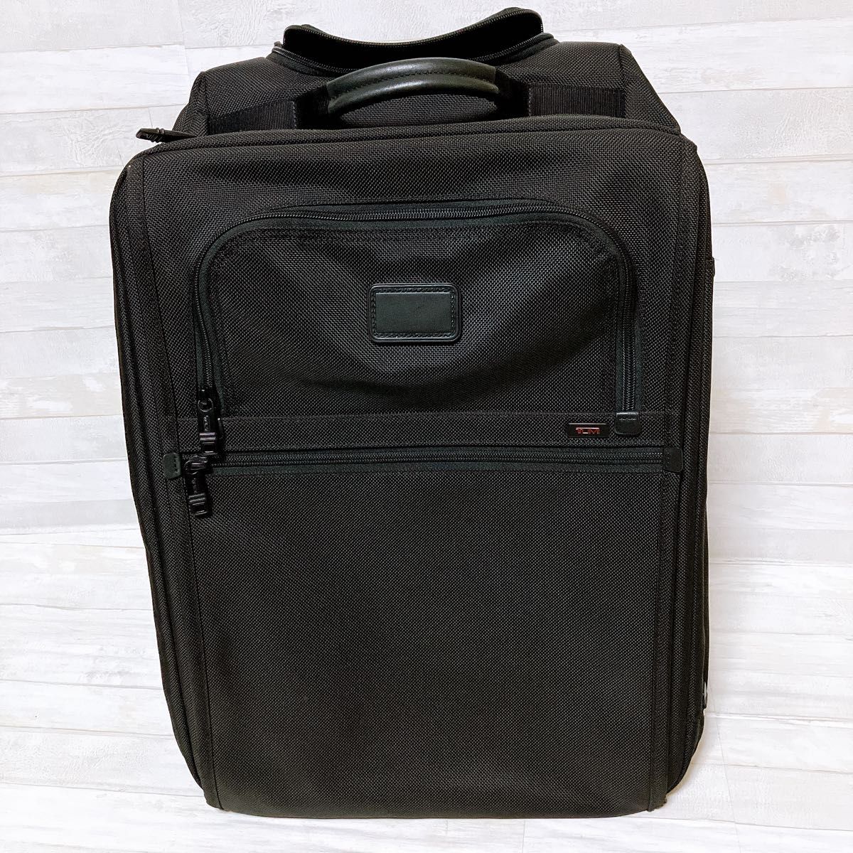 TUMI トゥミ ソフト キャリーケース ALPLA 22901DH ブラック 2輪 TUMI トゥミ ソフト キャリーケース ALPLA 22901DH ブラック 2輪