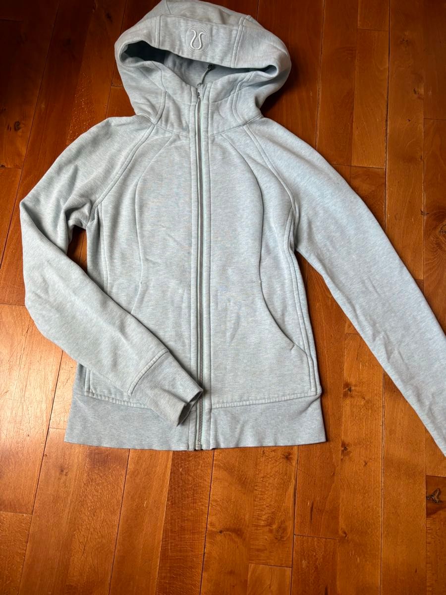 ルルレモン パーカー lululemon スキューバ フルジップフーディ ルルレモン パーカー lululemon スキューバ フルジップフーディ